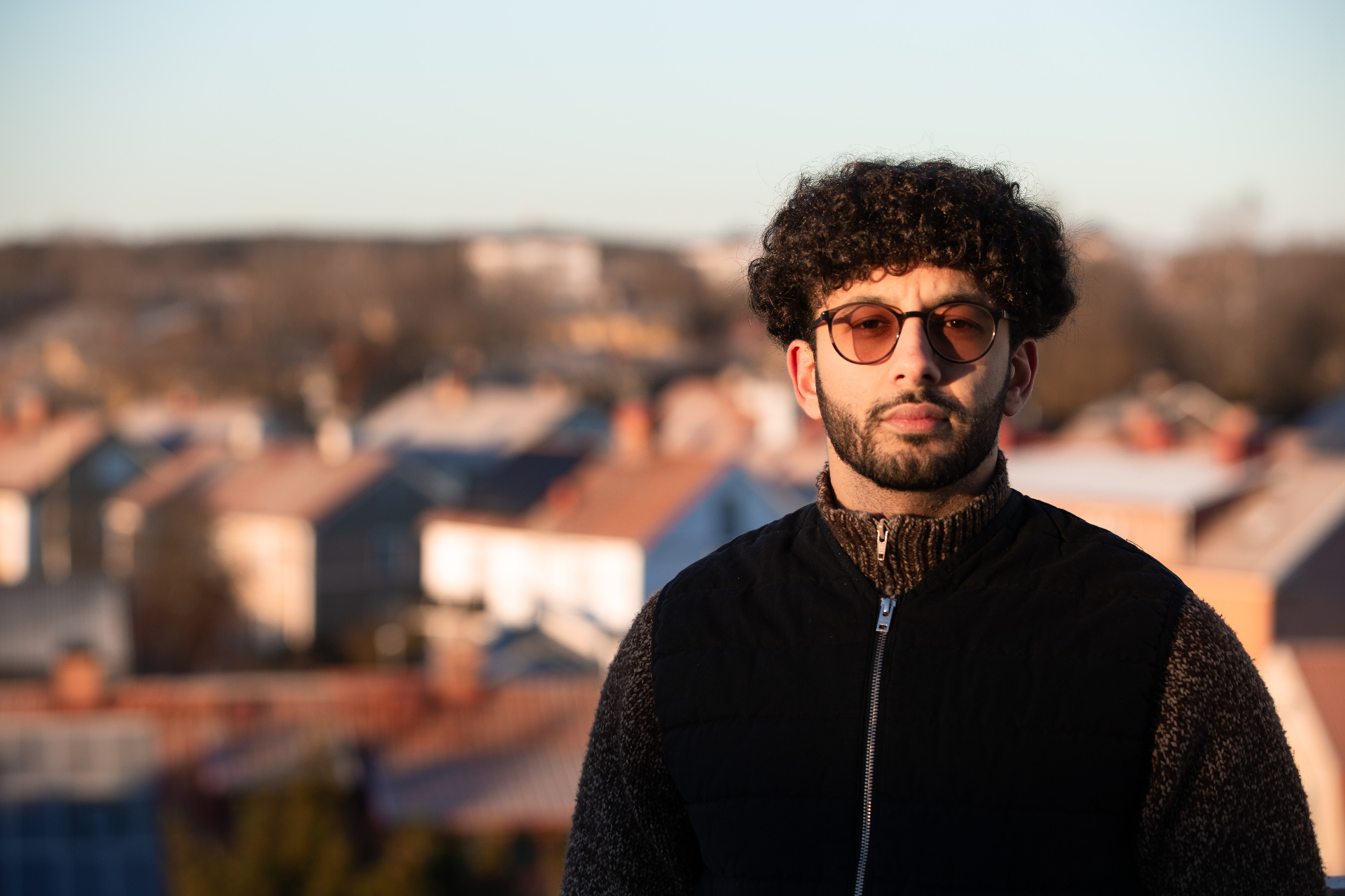 Porträtt av Robin Rushdi Al-sálehi